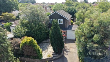 image of 2 Heads Farm Close, 