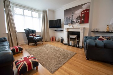 image of 50 The Grove, Moordown