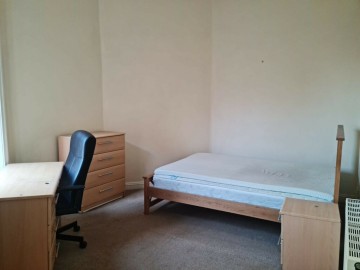 image of Flat 2, 20 Lansdowne Road