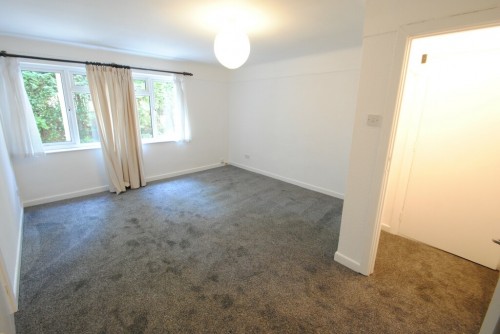 Arrange a viewing for 1 Bed Ground Floor Flat
