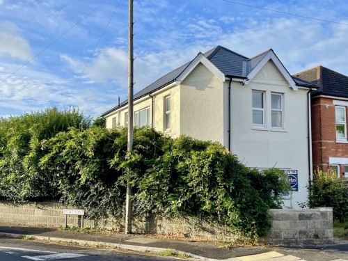Arrange a viewing for WINTON 6 Bed Student House - EDGEHILL RD