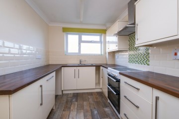 image of Flat 13 Hollenden, 318 Poole Road