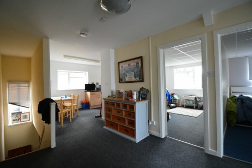 Arrange a viewing for Large 3 bedroom property in the heart of Winton