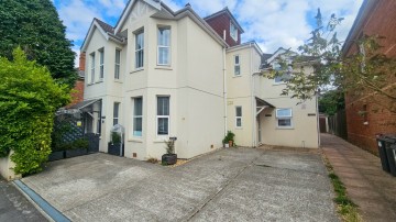 image of Flat 3, 34 Belvedere Road