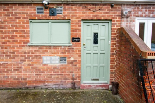 Arrange a viewing for Stylish 2 Double Bedroom Flat on Holdenhurst Road