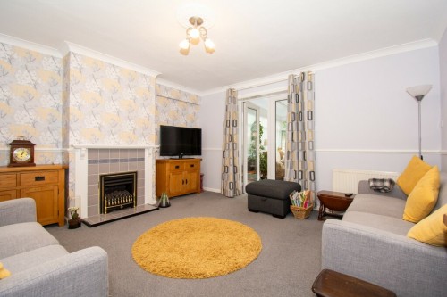 Arrange a viewing for 3 Bed house in great location - Moordown