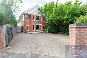 image of 12 St Albans Crescent, Queens Park