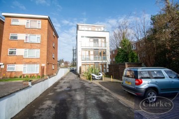 image of Flat 6 Park Towers, 112 Richmond Park Road, Queens Park