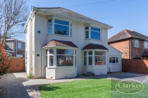 Arrange a viewing for LARGE 3 DOUBLE BED West Way, Bournemouth