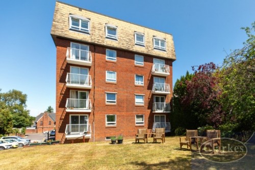 Arrange a viewing for masters court BH2 6BE