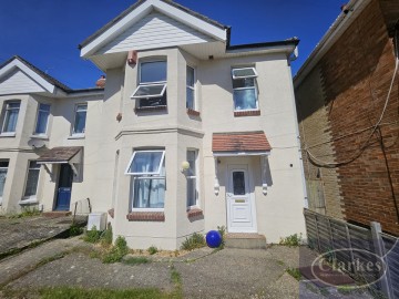 image of 74 Portland Road, Winton
