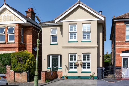 Arrange a viewing for Moorfield Grove, Bournemouth