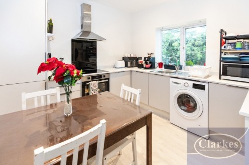 Arrange a viewing for Wimborne Road, Bournemouth