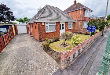 image of 45 Headswell Crescent, Dorset